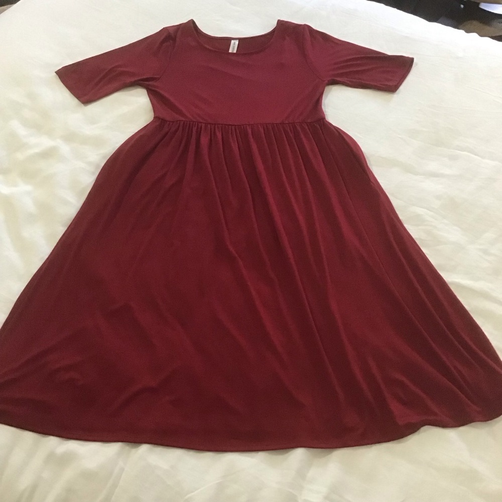 Zenna Outfitters Deep Red Short Sleeve Fit & Flare Dress w/Side Pockets, Size L